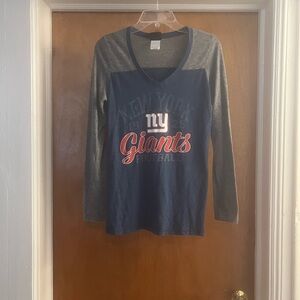 NFL Team Apparel Women's New York Giants Gray & Navy Blue V-neck Long Sleeve Top